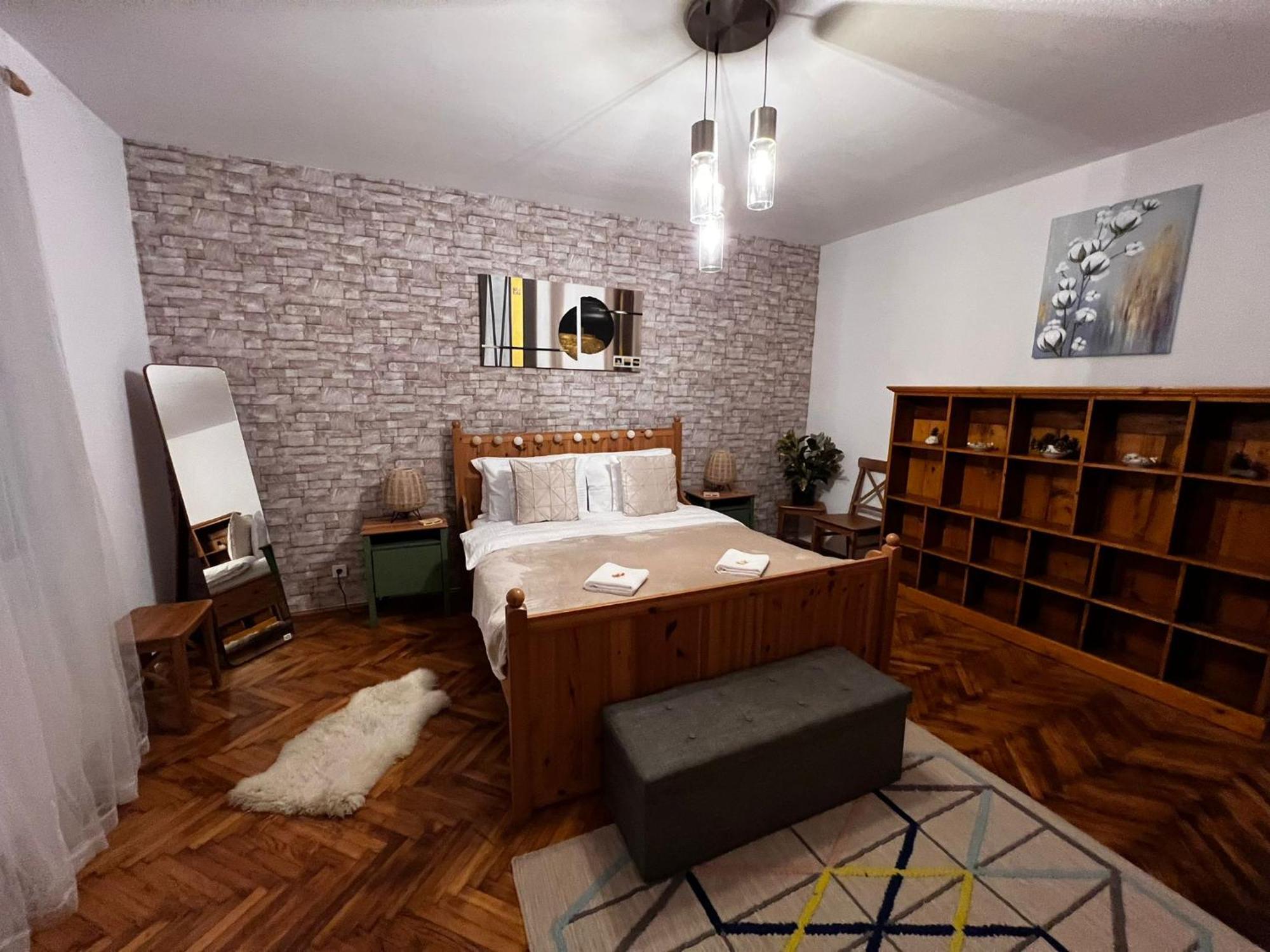 Eden Garden Apartment Брашов Екстериор снимка